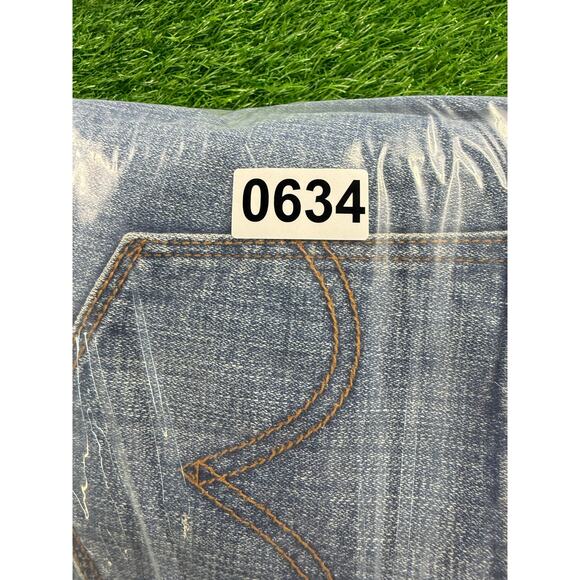 Levi’s 525 Perfect Waist Straight Leg Jeans Sz 10M Medium Wash NWT Women Denim - Picture 12 of 12